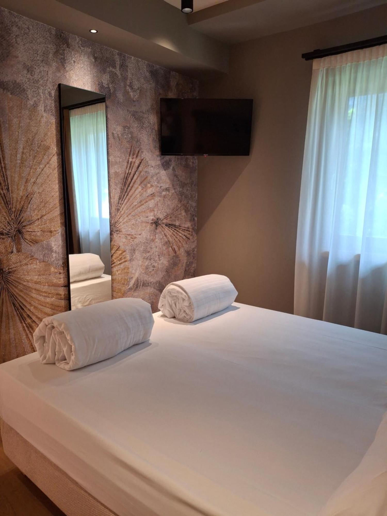 Hotel Dolomiti Saone Тьоне-ди-Тренто Экстерьер фото